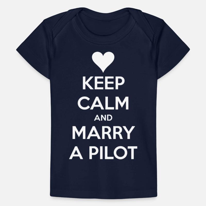 MARRY A PILOT