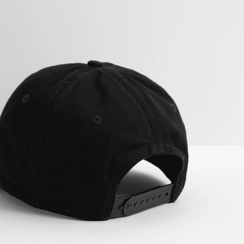 Nature circular graphic with mountains, trees and